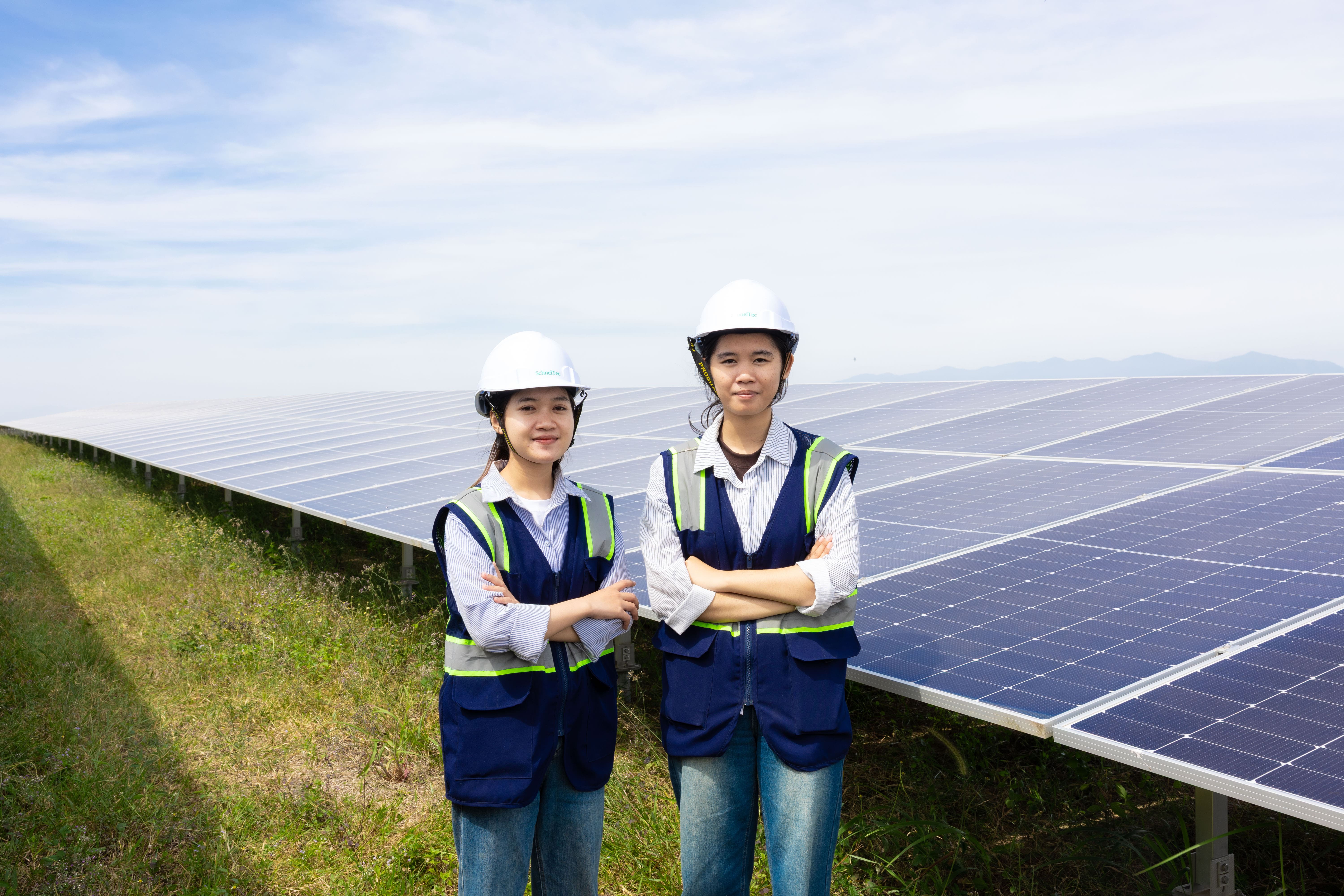 Australia is supporting women powering Cambodia’s clean energy transition