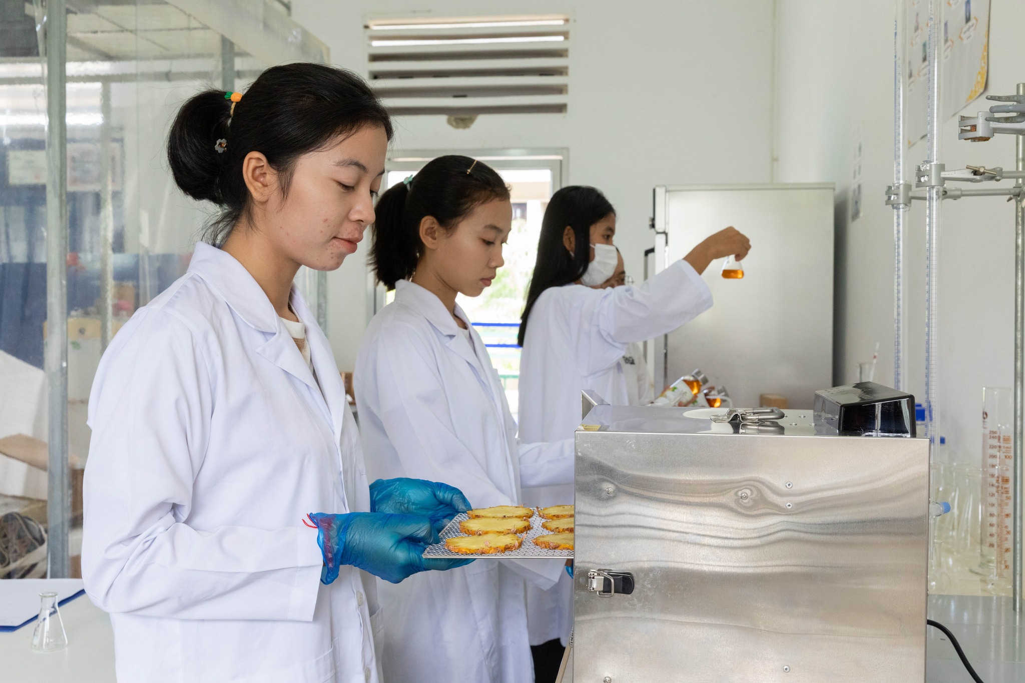 Neary Rattanak VI Strategic Plan Launches to Bolster  Gender Equality and Empower Women and Girls 