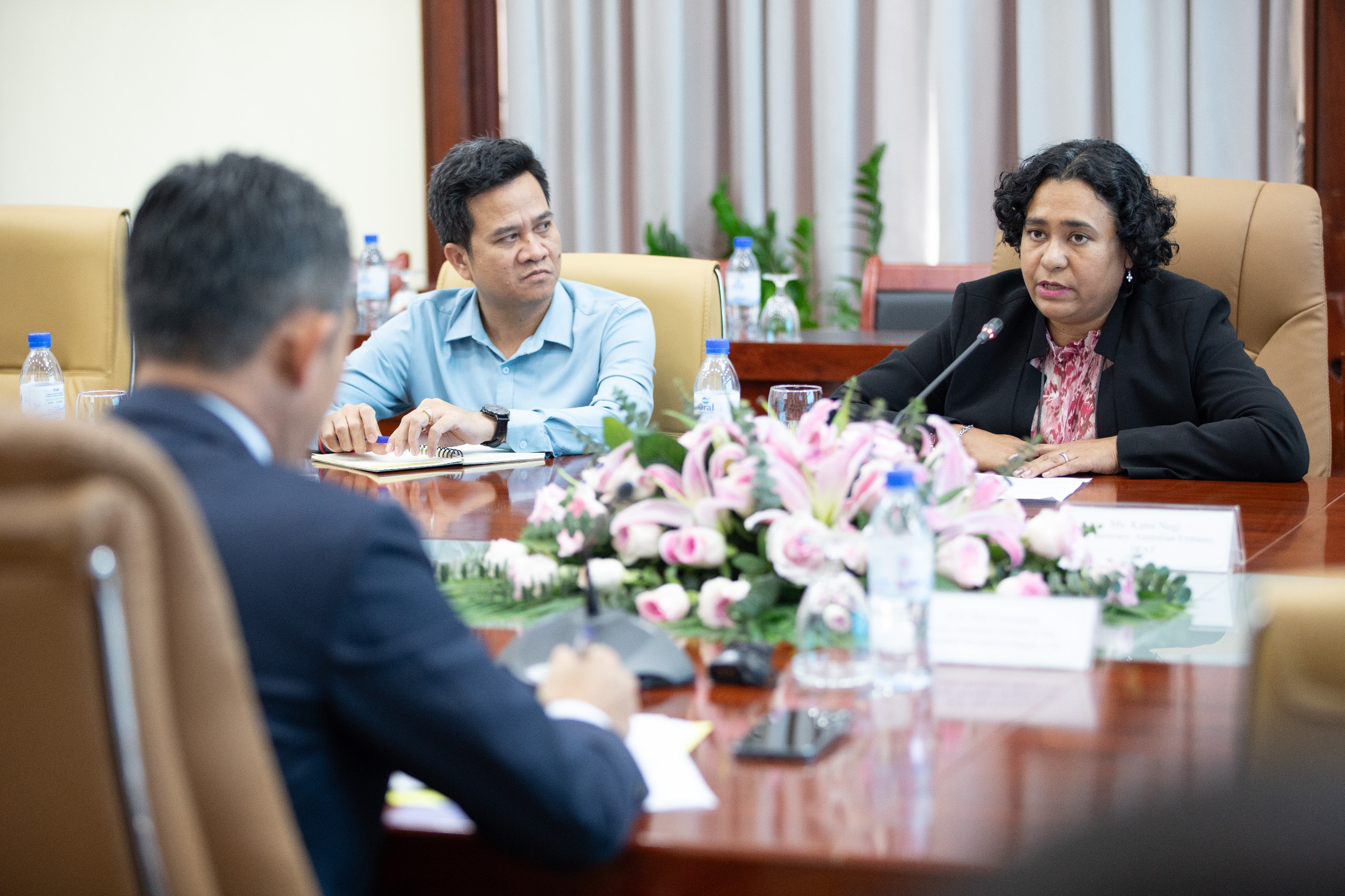 អូស្ត្រាលីជំរុញការវិនិយោគប្រកបដោយគុណភាពនៅកម្ពុជា 