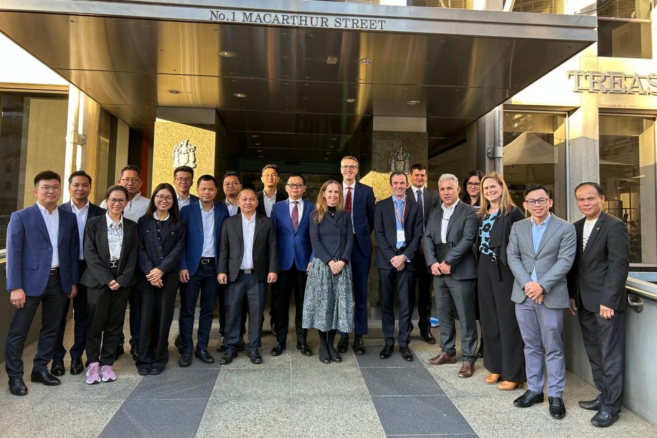 Australia is helping Cambodia strengthen public institutions to achieve its national economic goals 