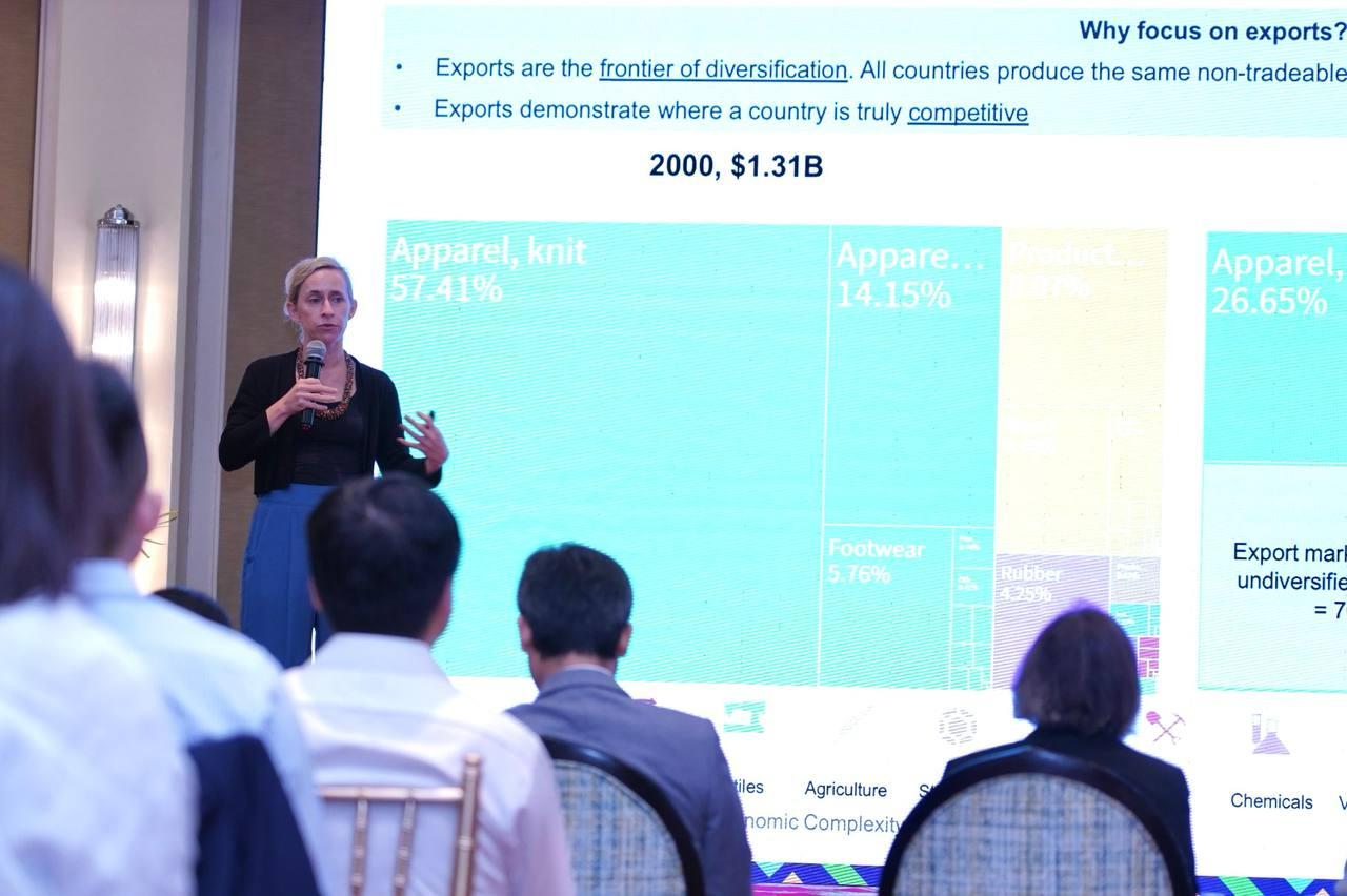 Australia is committed to supporting our alumni community to use their skills, knowledge and networks