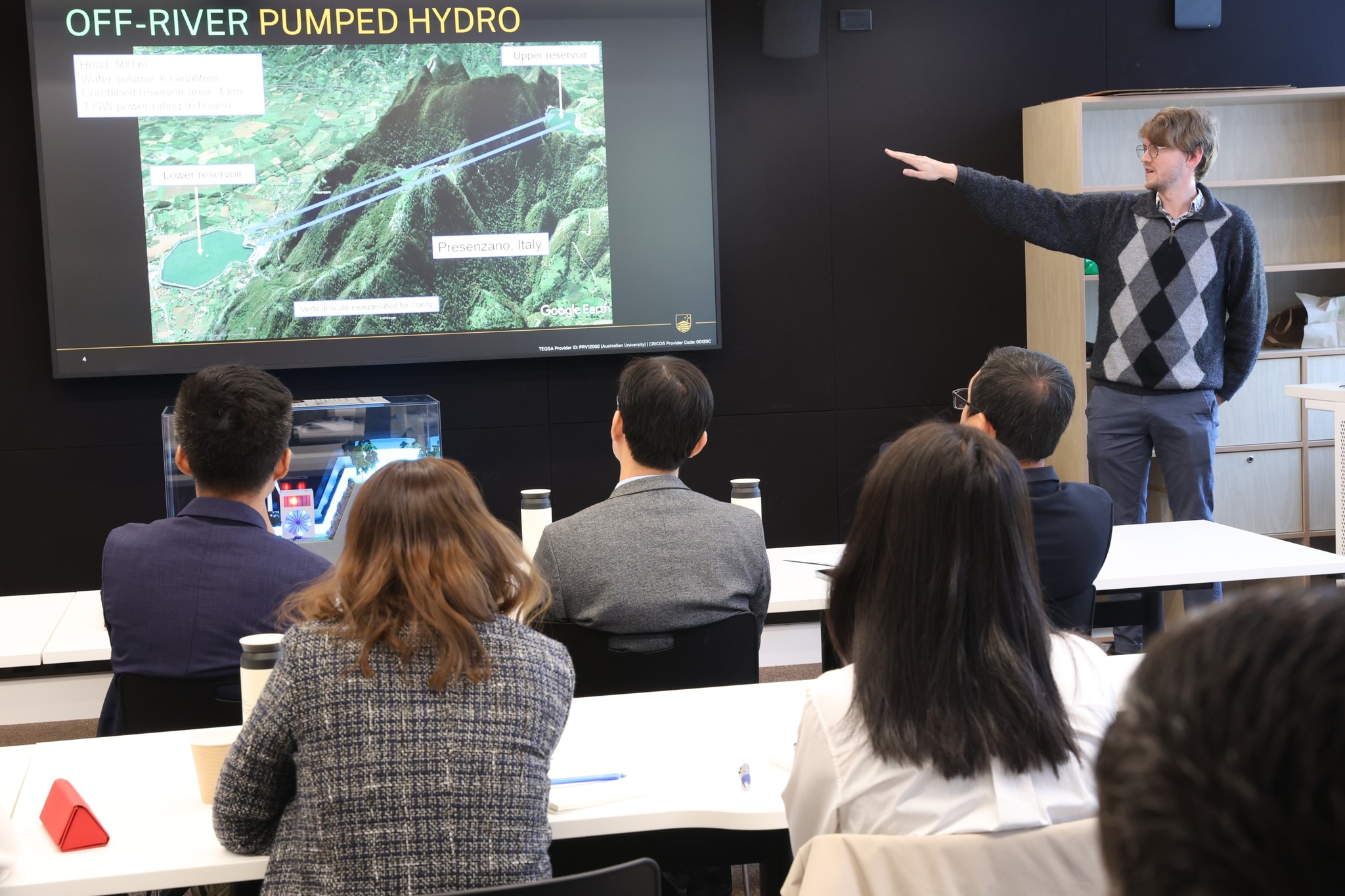 Australia supports Cambodia's clean energy development  